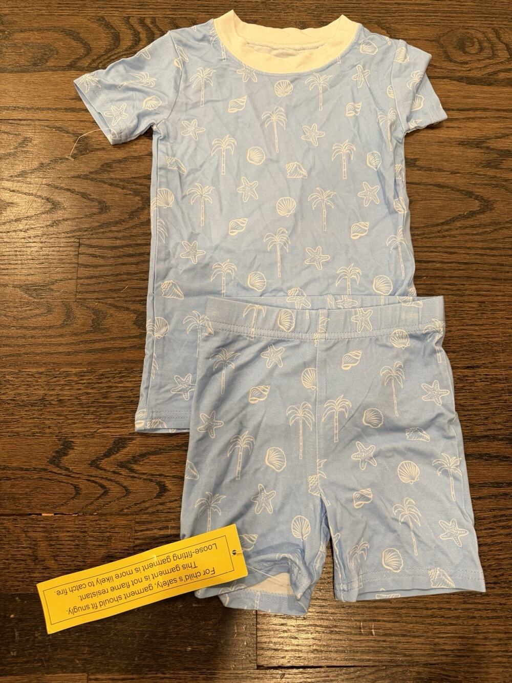 Stitchy Fish Bamboo Shorts Pajama Set Beach Print 2T Unisex NWT